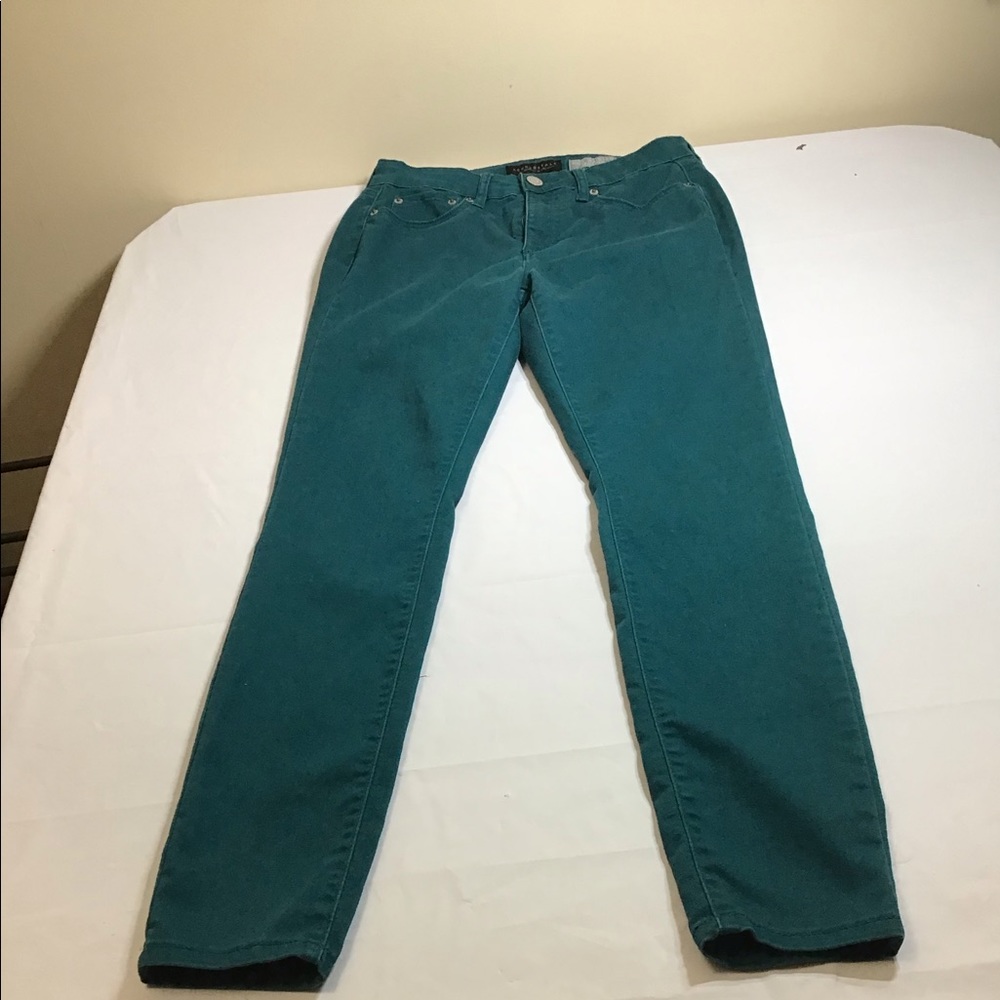 Aeropostale high waisted jegging

SOLD
